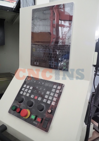 Фрезерный станок 3-х осевой MetalCraft VMC1160 с ЧПУ HNC-818D (VMC1160.H.15/22,5.10.20.P)
